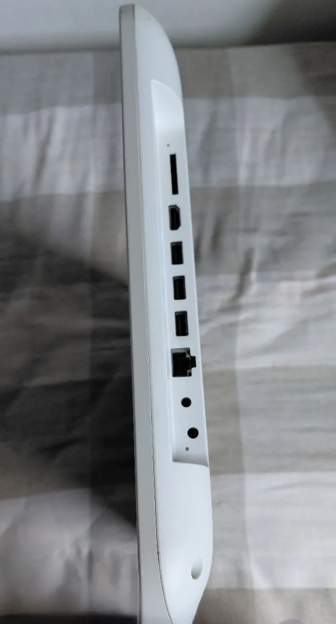 HP 20-e025d All-in-One Desktop PC Product Specifications (usado e bem conservado) - Foto 3