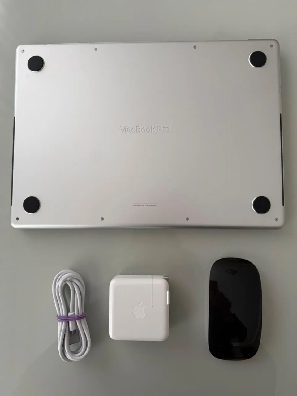 MacBook Pro M 5 - Foto 3