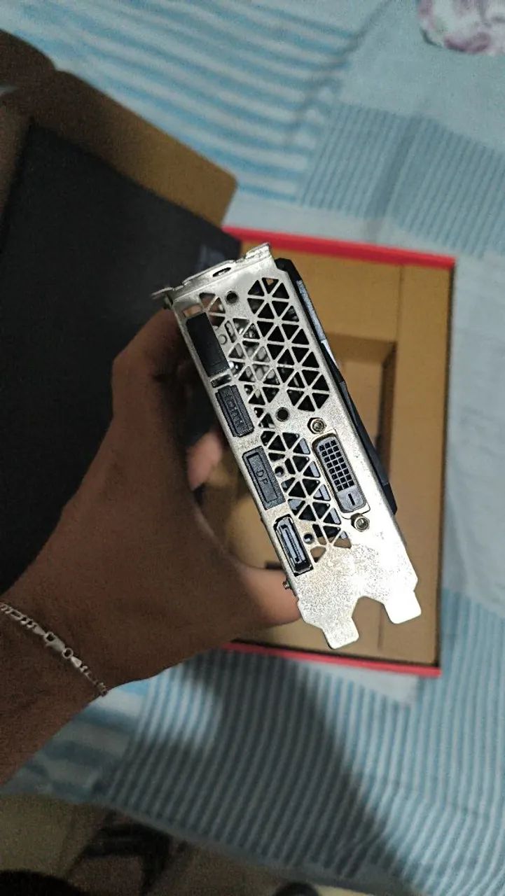 GTX 1070 8GB  - Foto 2