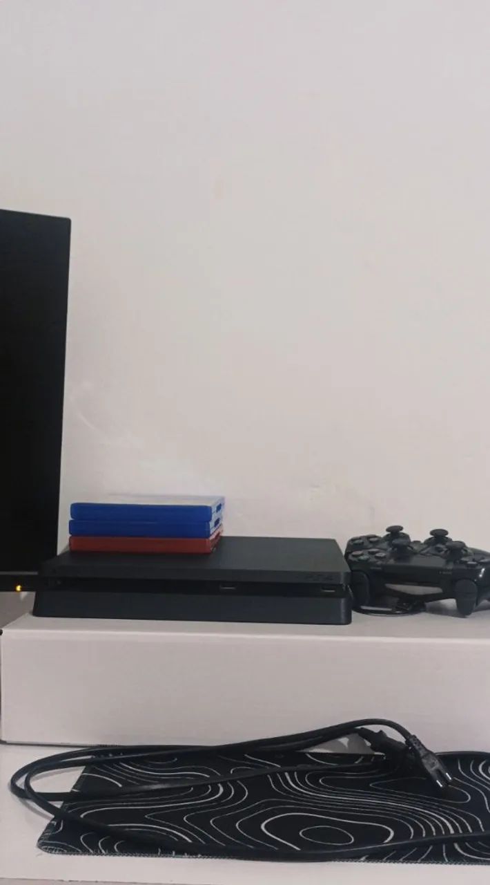 Ps4 slim 872gb