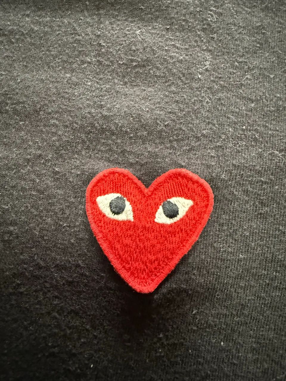 CAMISETA COMME DES GARÇOM (CDG) - Foto 3