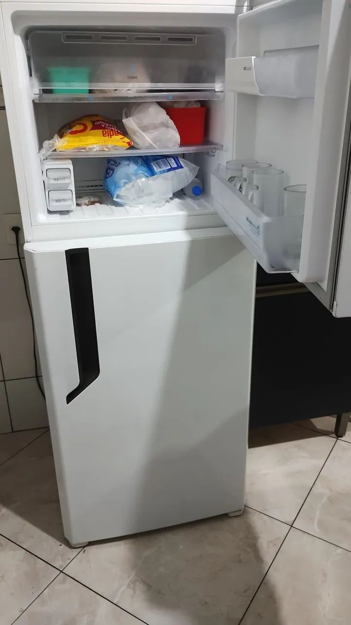 Geladeira Eletrolux  - Foto 2