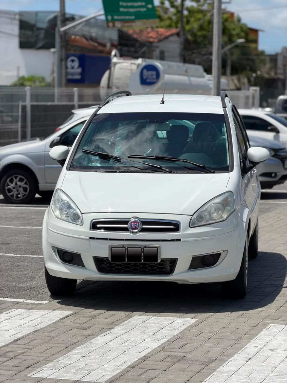 Fiat Idea Attractive 1.4 Fire Flex 8V 5P 2014 - Foto 2