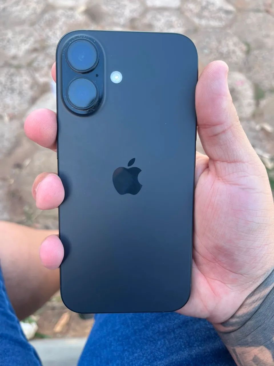 IPHONE 16 128gb (troco em pc gamer) 