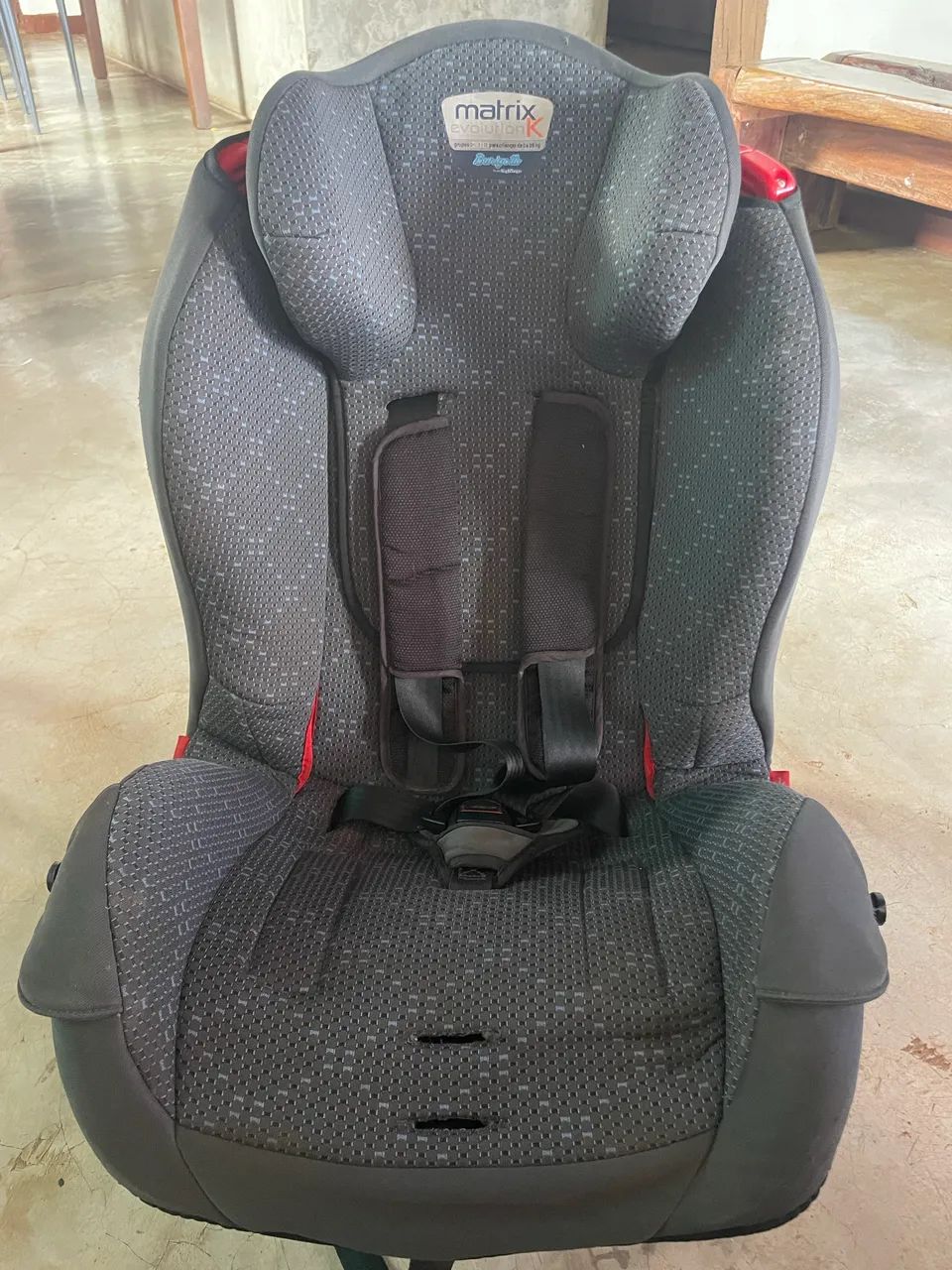 Cadeira Burigotto para automóveis.