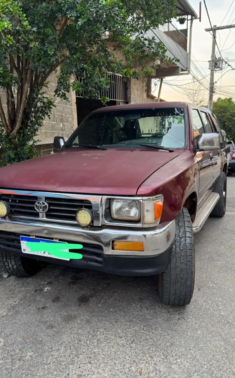 Toyota Hilux CD SR5 4X4 2.8 Diesel 2000