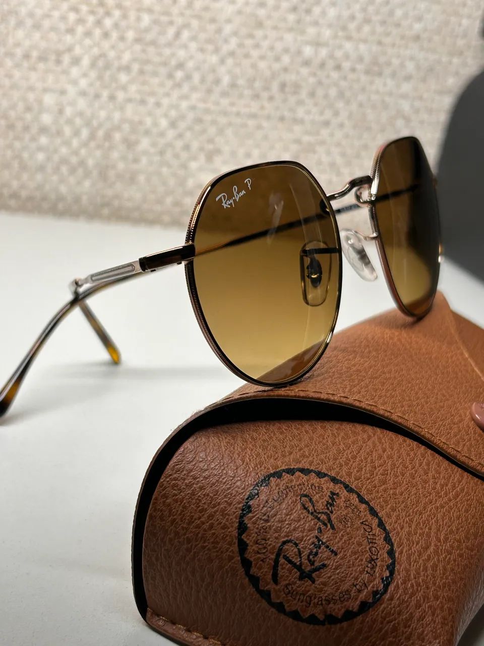 ÓCULOS RAY BAN NOVO  - Foto 2