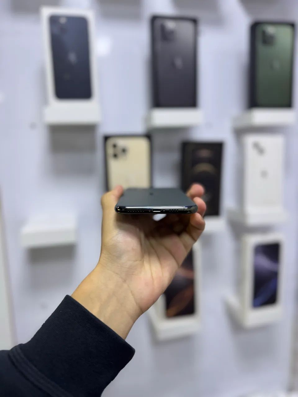 IPhone 11 Pro Max - 256GB ( TODO ORIGINAL!! )  - Foto 4