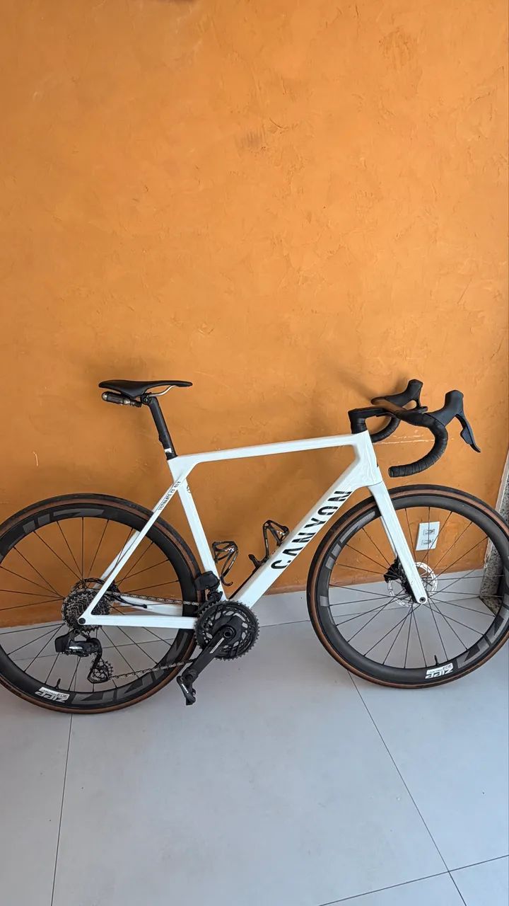 BICICLETA CANYON ULTIMATE CF SLX AXS PWR