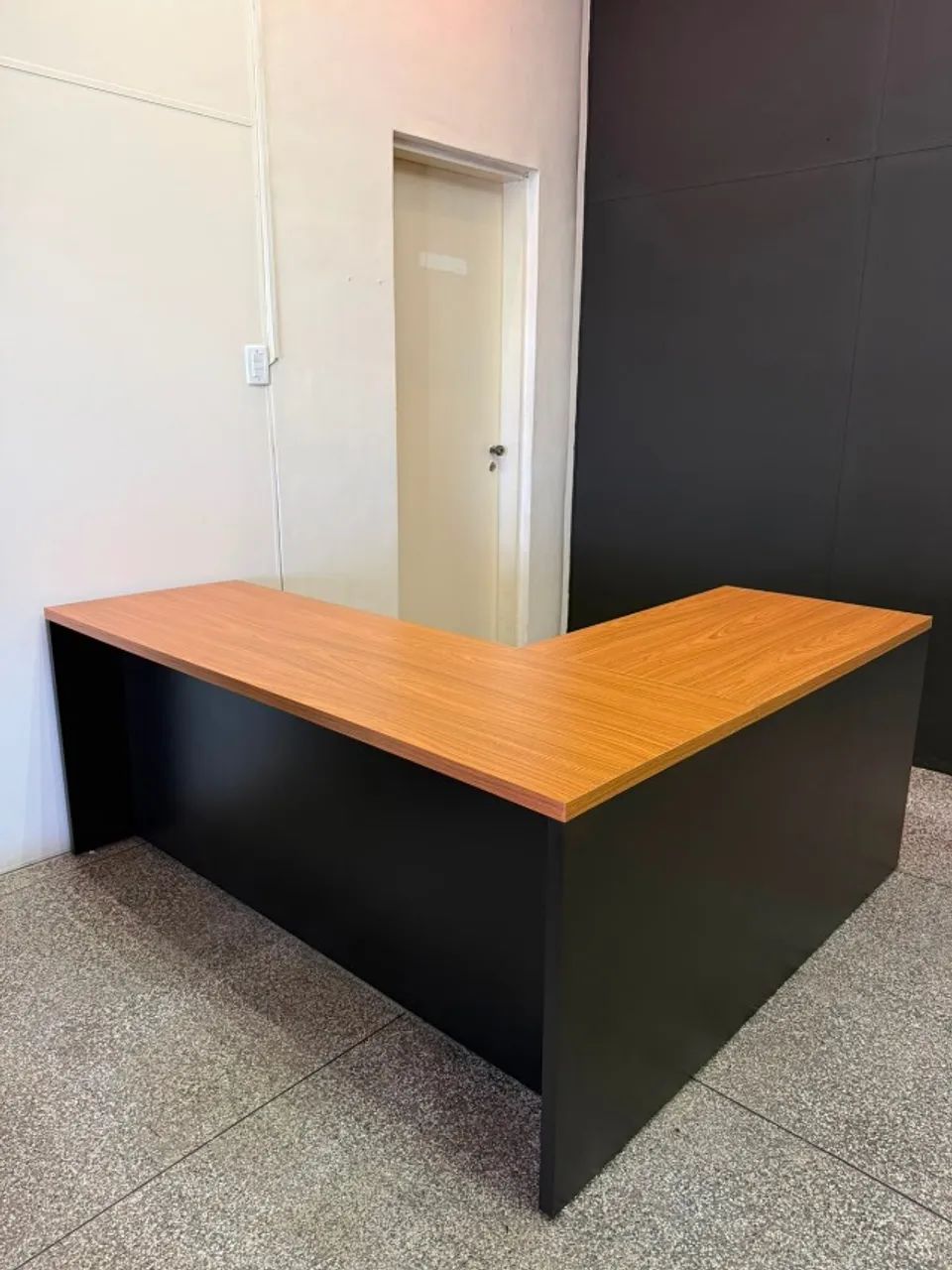Mesa em L