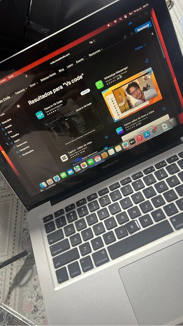 MacBook Pro Mac OS Ventura 13