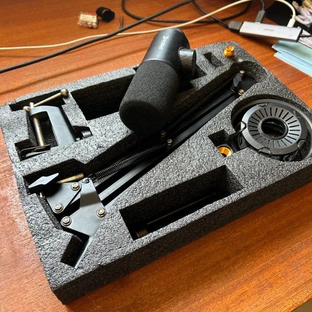 Microfone Gamer USB Cardióide KBM Gaming RGB Com Braço Articulado E Tripe - Foto 4