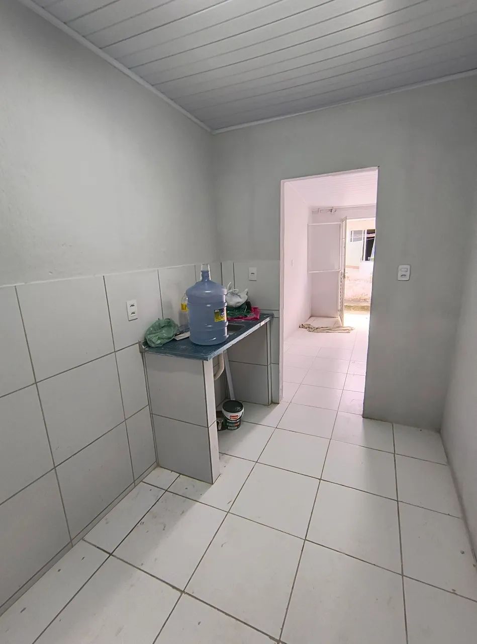 ALUGO CASA 2 QUARTOS EM VILA - Foto 2