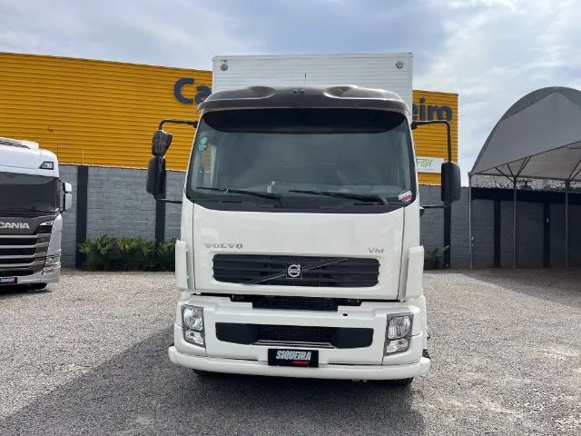 VOLVO VM 260 2010 - Foto 2