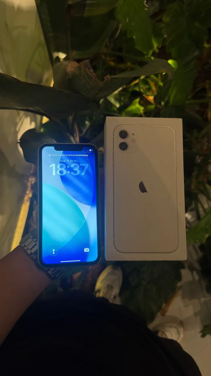Iphone 11 Branco 64gb - Foto 2