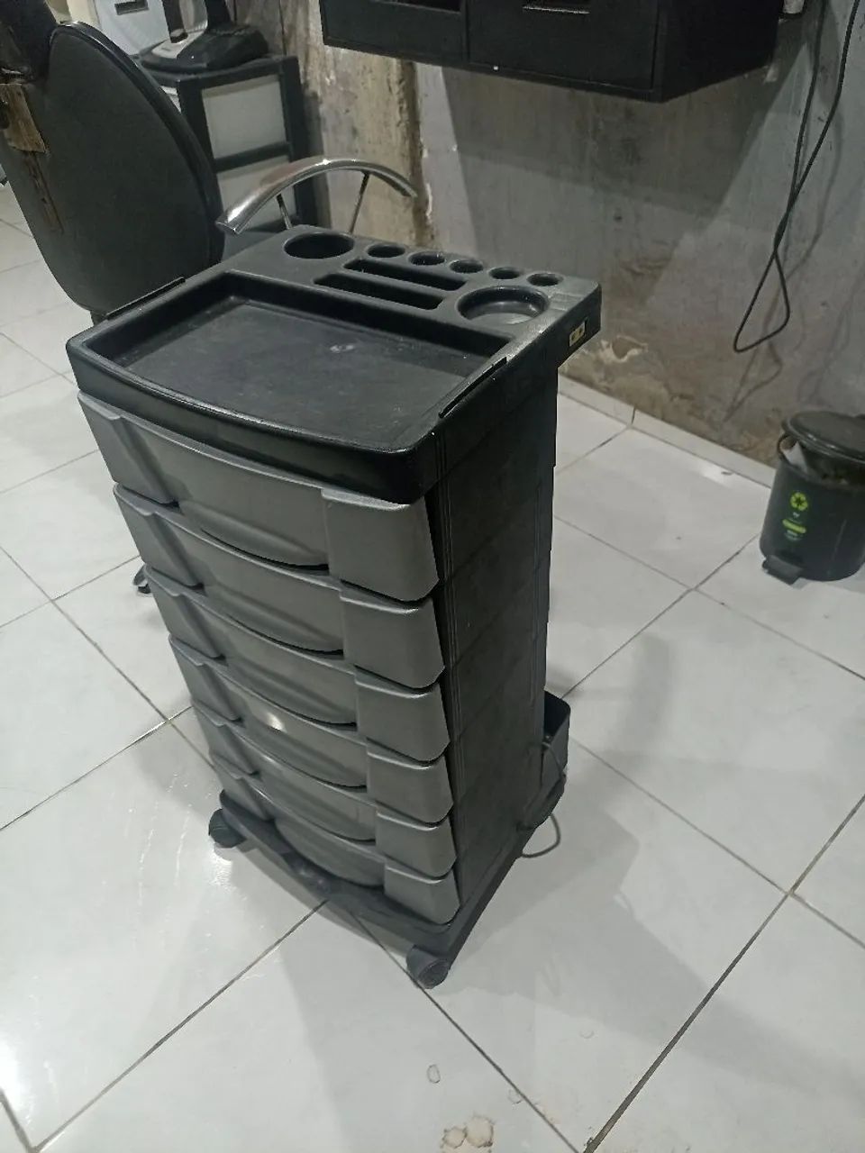 Carrinho auxiliar 