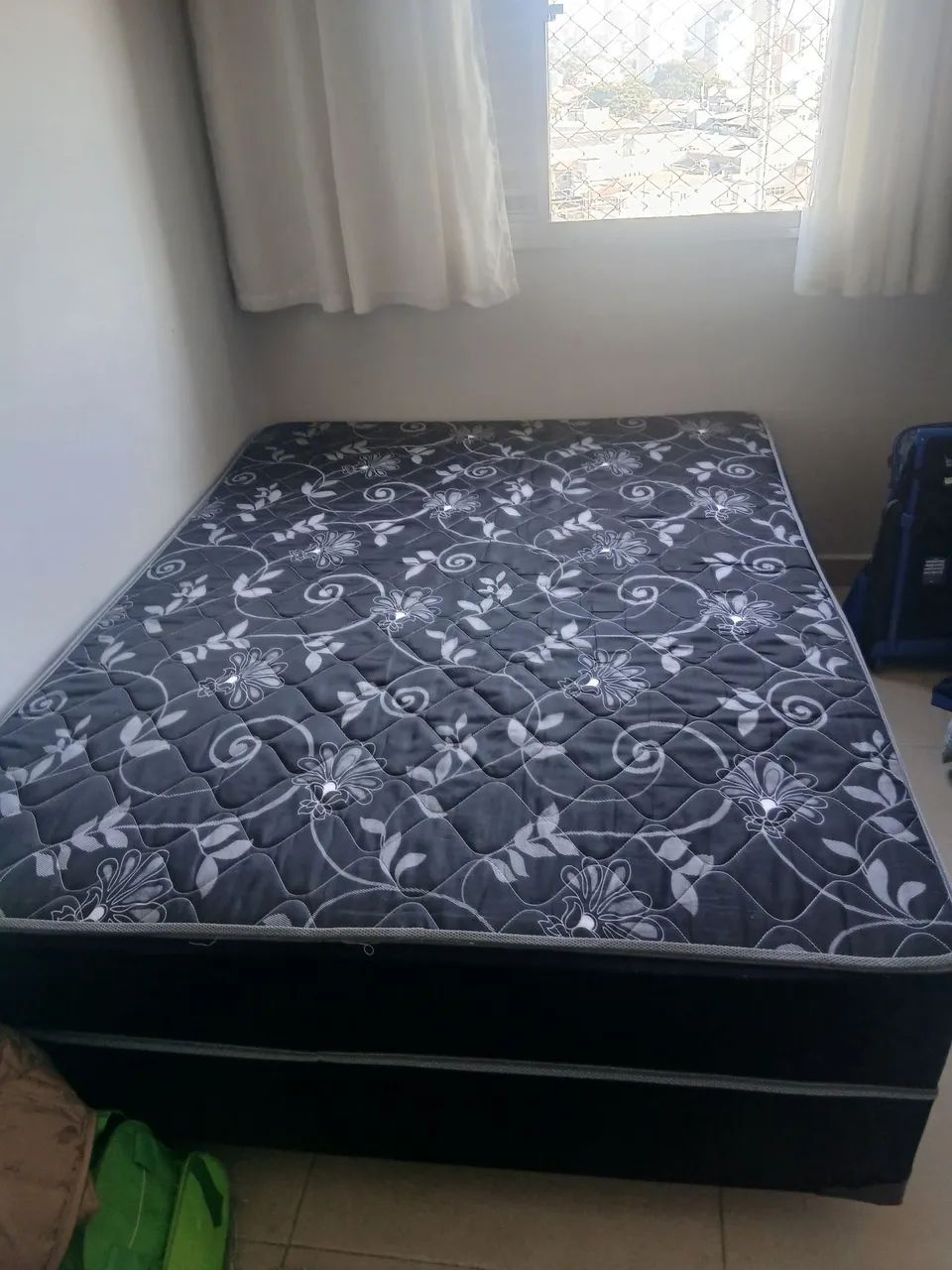 Cama