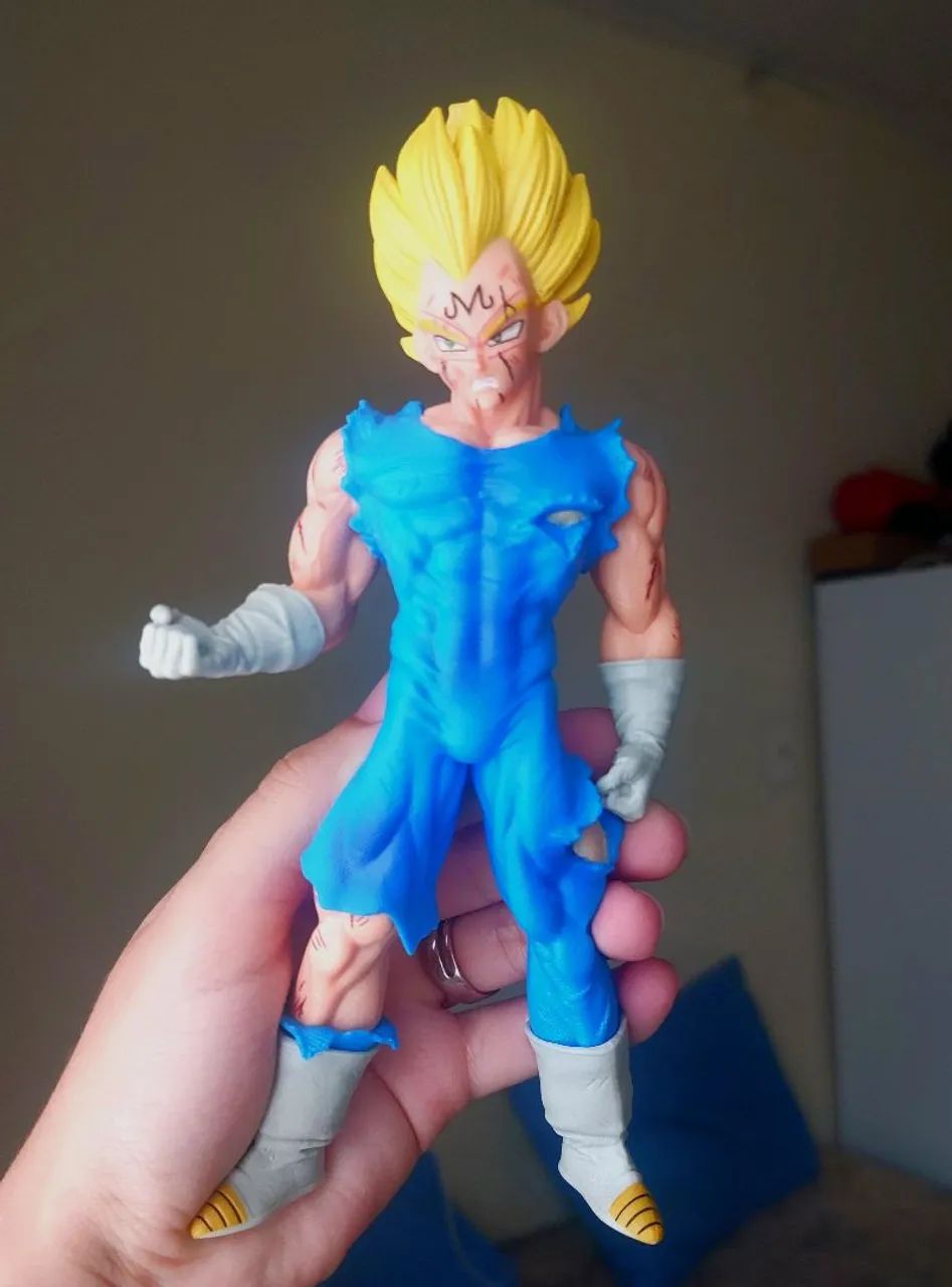 Kit 3 Action Figures Dragon Ball (Bardock, Broly e Majin Vegeta) - Ótimo Estado - Foto 2