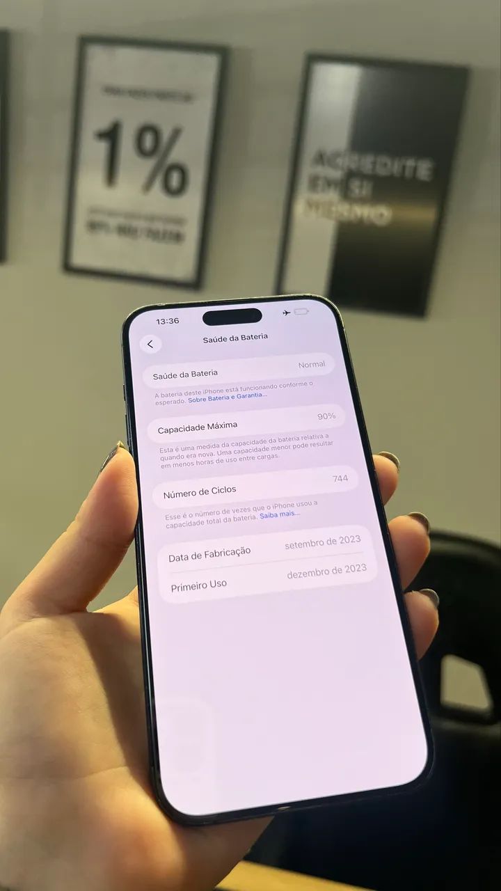 iPhone 15 Pro Max 512GB leves marcas 90% - Foto 2