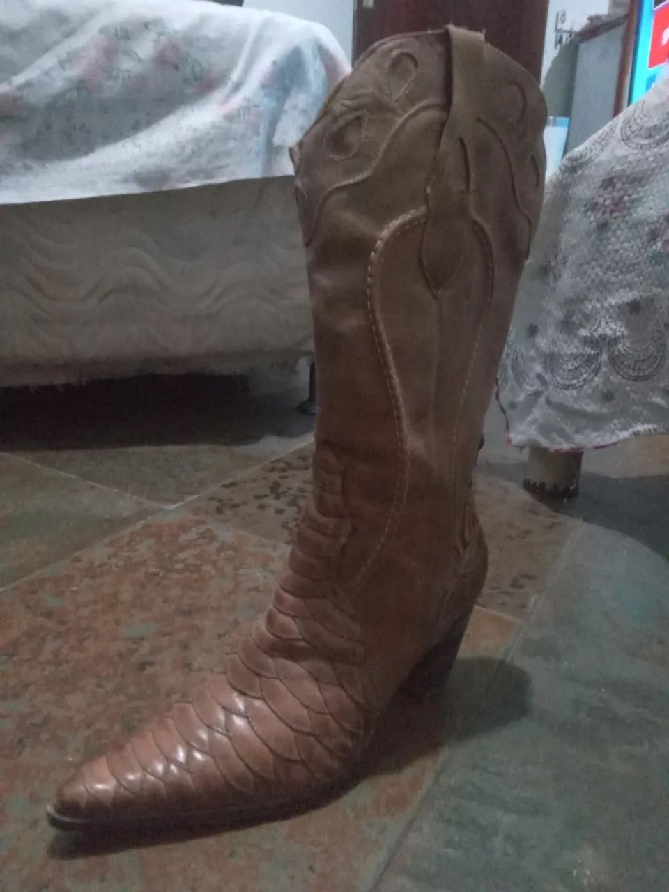 Bota - Foto 2