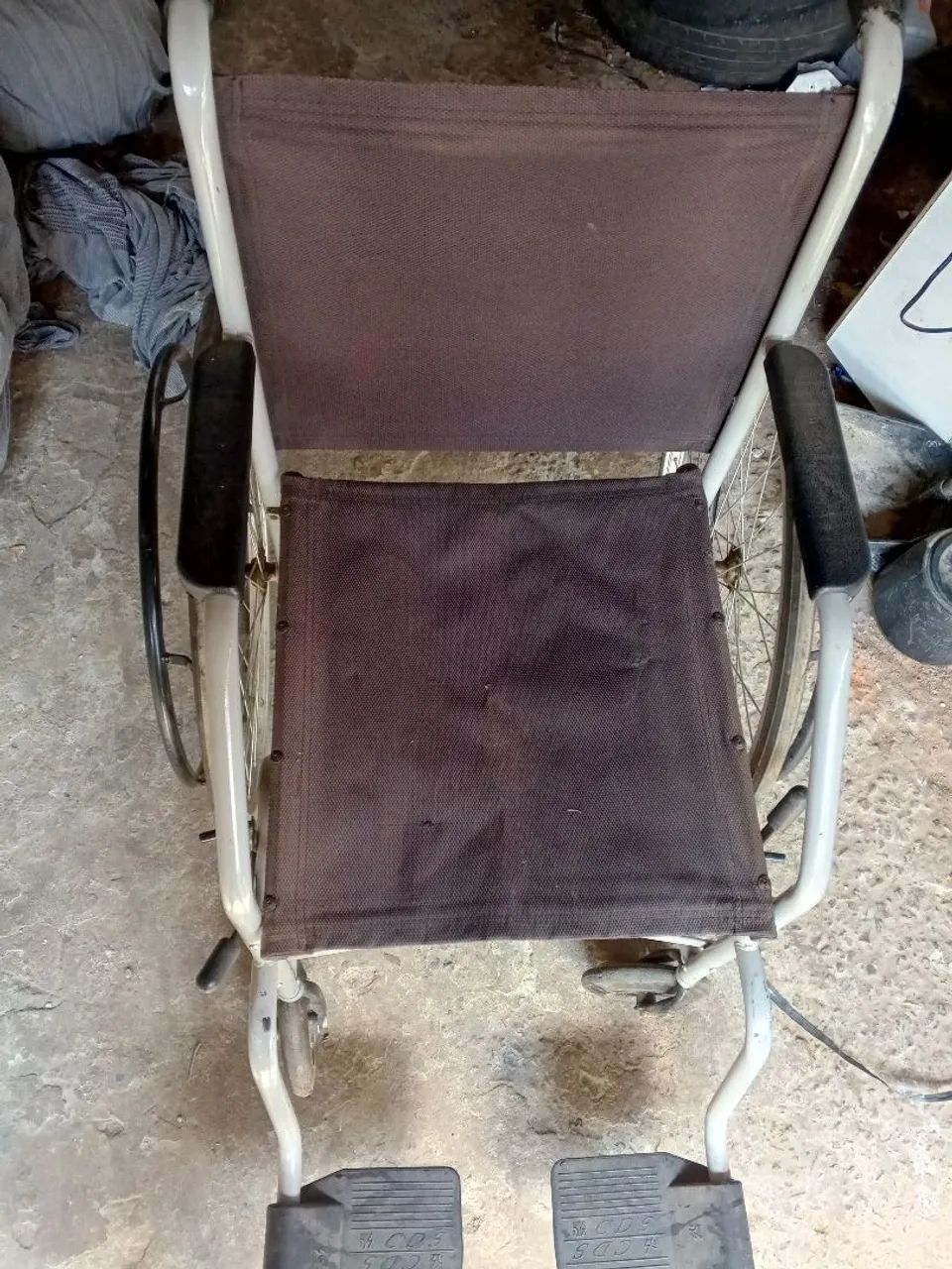 Cadeira de roda - Foto 5