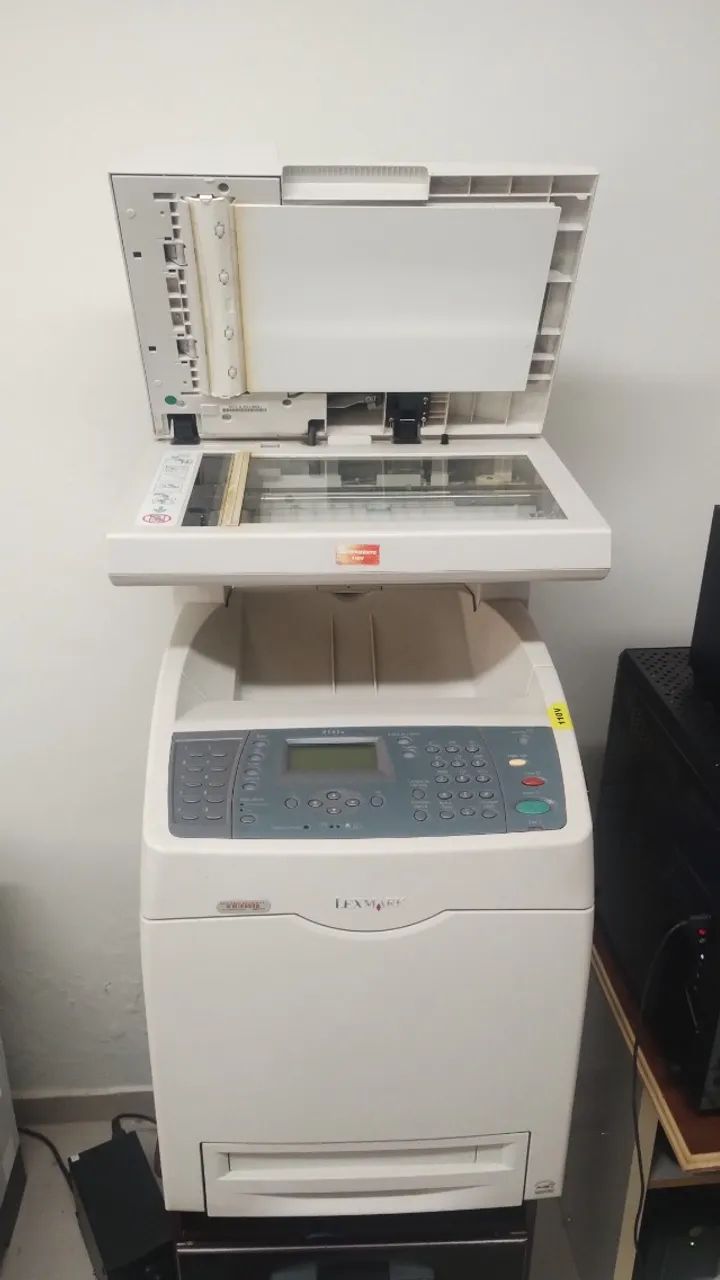 Multifuncional Lexmark X560n + Muitos Suprimentos - Foto 6
