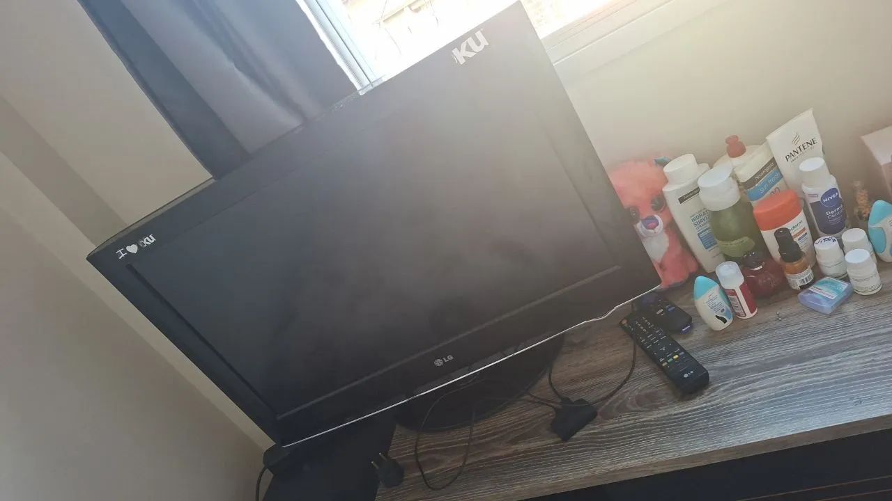 Vendendo minha tv LG 32 polegadas