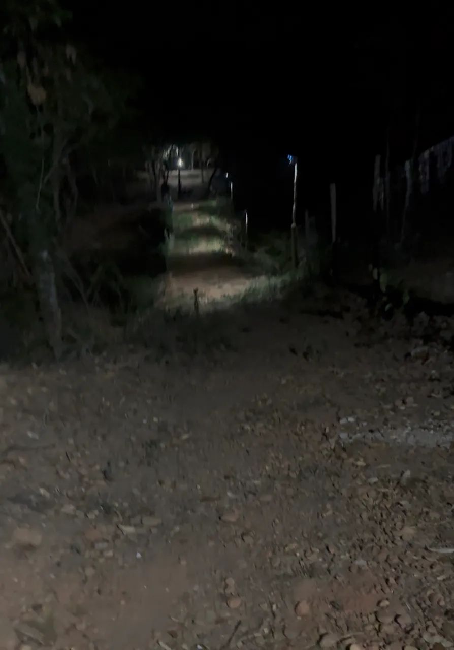 Chácara com rio dos bois no fundo