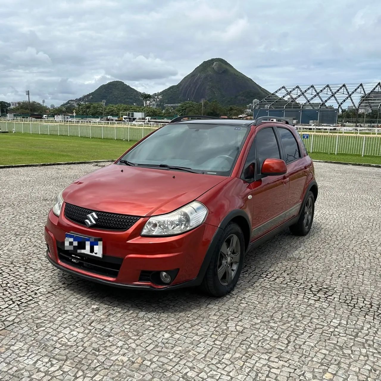 Suzuki Sx4 SX4 2.0 16V 145CV 4WD 5P AUT. 2011