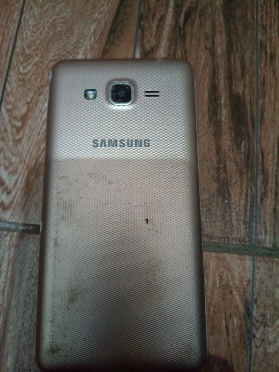 Vendo 2 celulares Samsung quebrado  - Foto 4