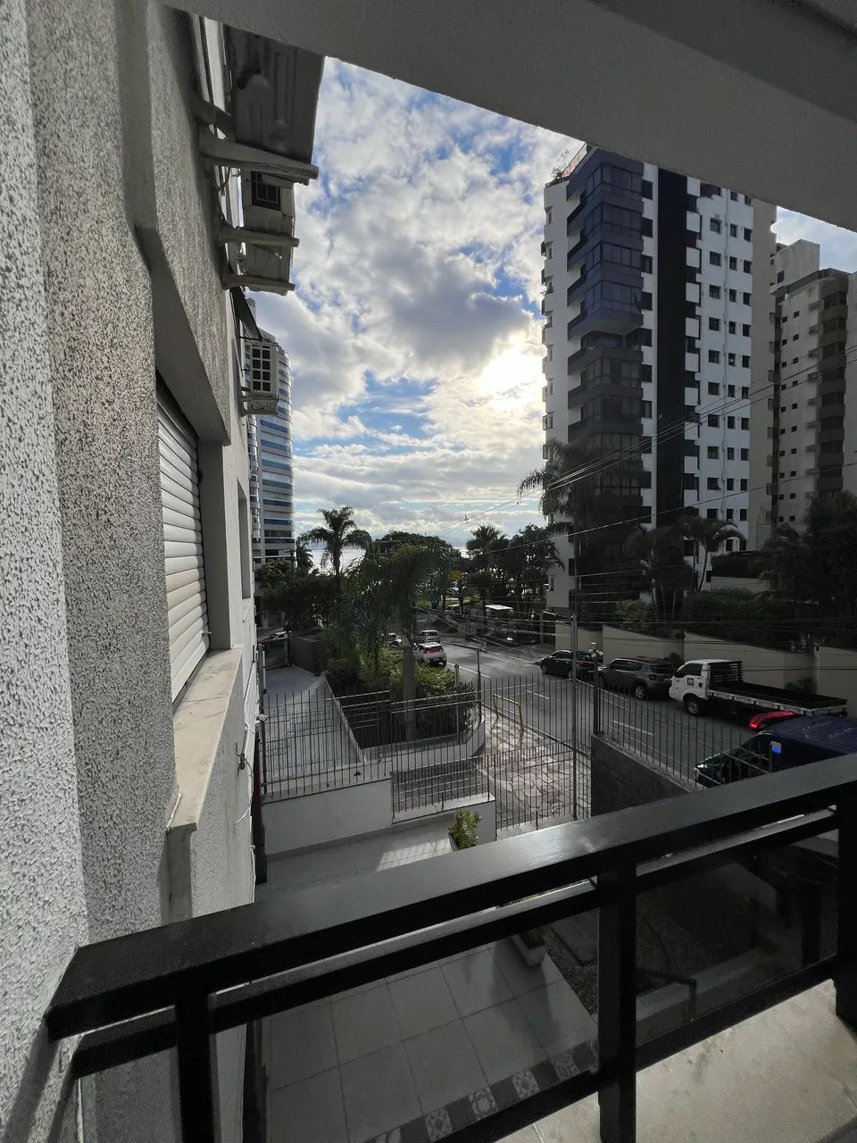Apartamento 2 Dormitórios, Suíte, ,Sacada.Próximo ao Shopping Beiramar!!!!  - Foto 3