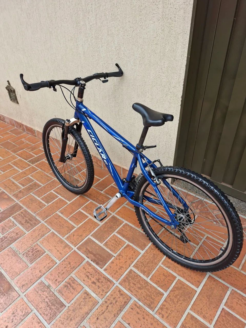 Vendo uma bicicleta aro 26 - Foto 5