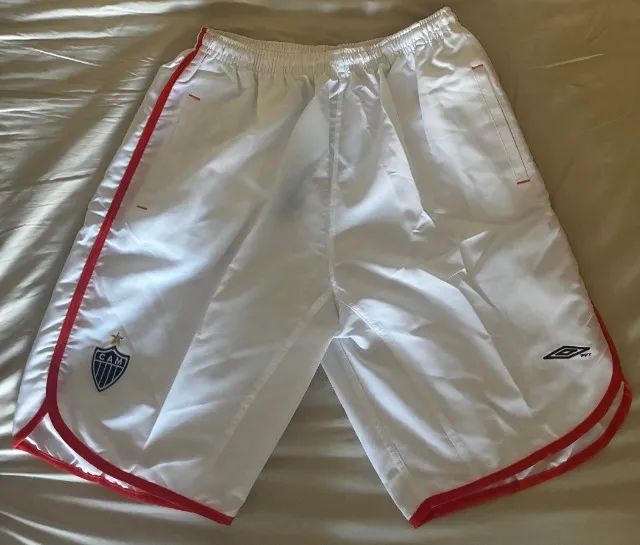 bermuda umbro atlético mineiro branca - Foto 3