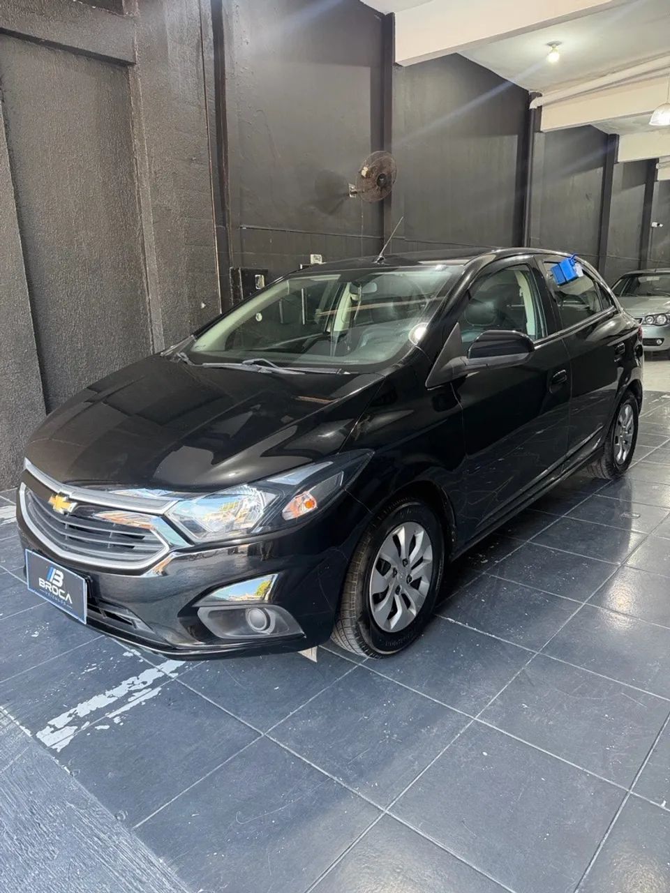 Chevrolet Onix 2018 - Foto 3