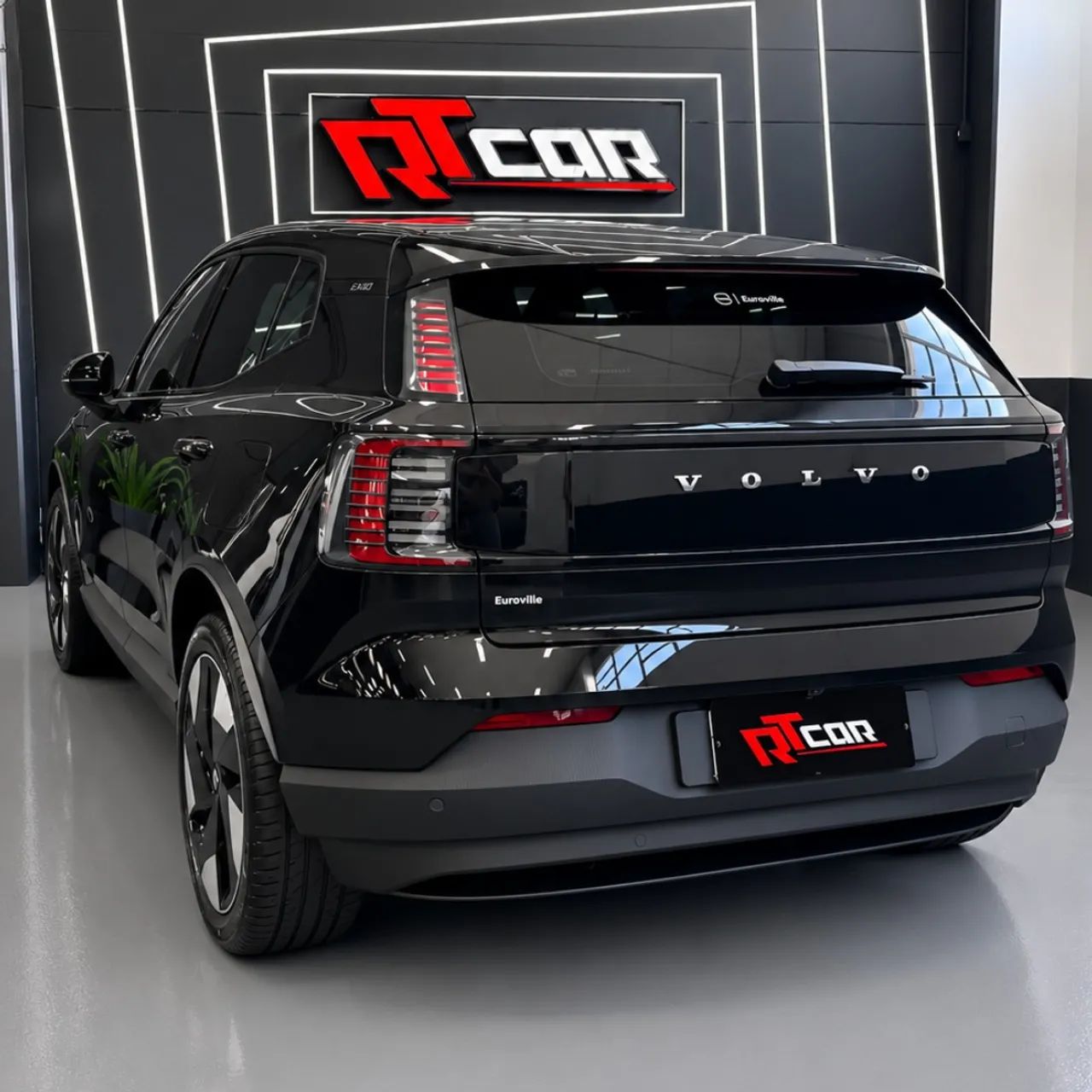 Volvo EX30 E60 Core (elétrico) 2024 - Foto 5
