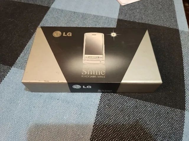 CELULAR LG SHINE