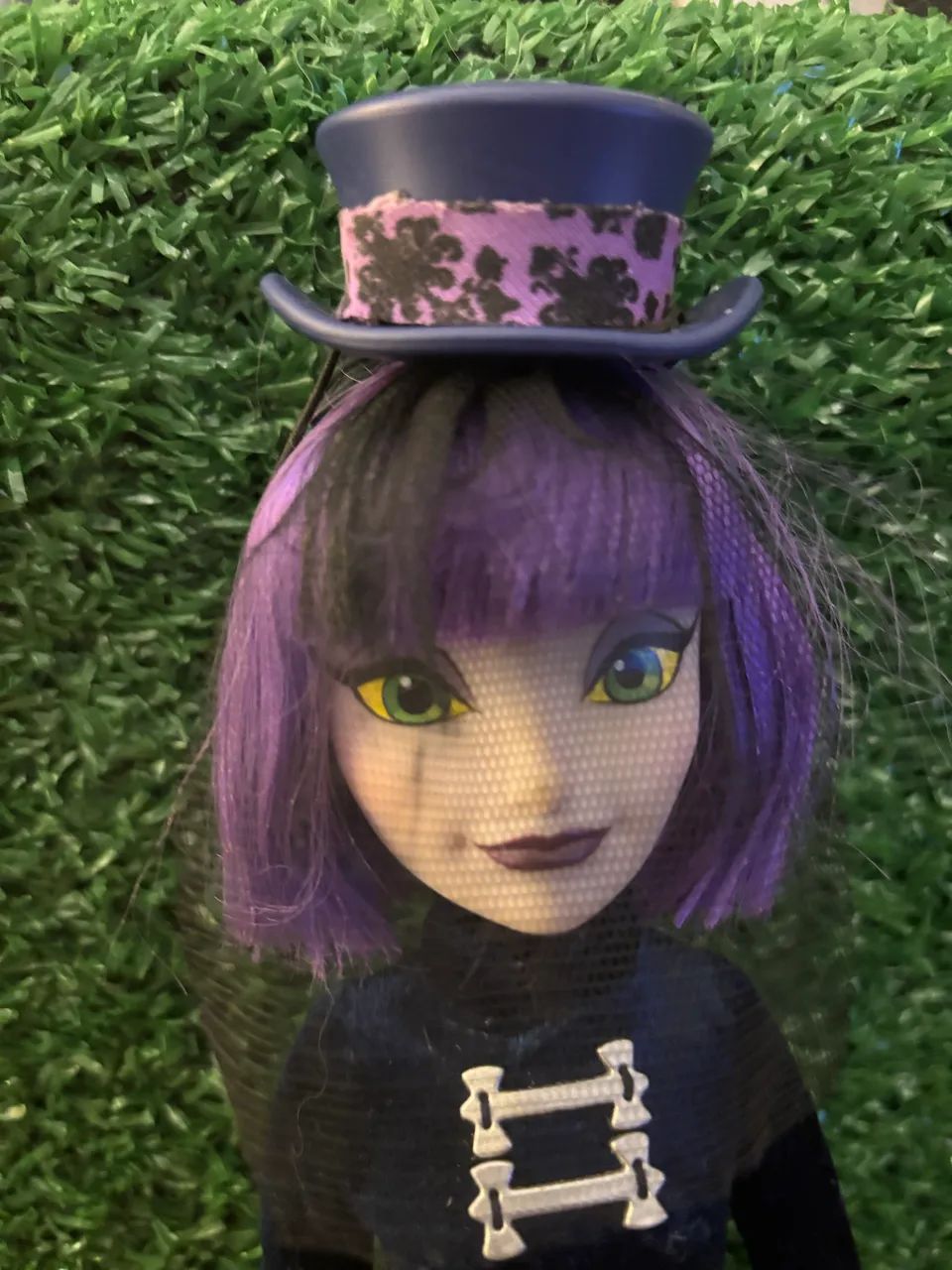 Boneca Attractionistas Gracie, da atração Haunted Mansion Disney Parks.  - Foto 4