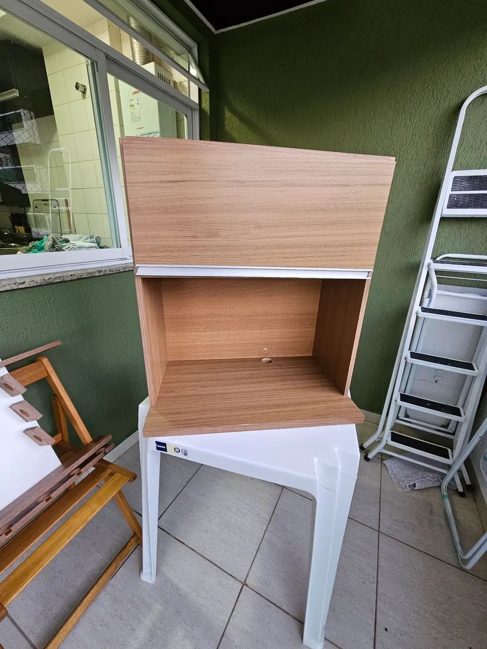 Armário para micro-ondas