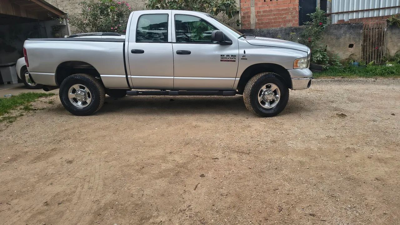 Dodge Ram 2500 H.duty 5.9 SLT 24V CD 4X4 Dies. 2005
