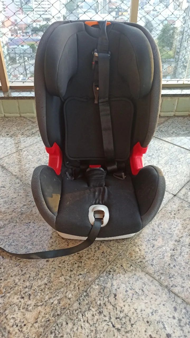 Cadeira infantil Chicco carro - Foto 3