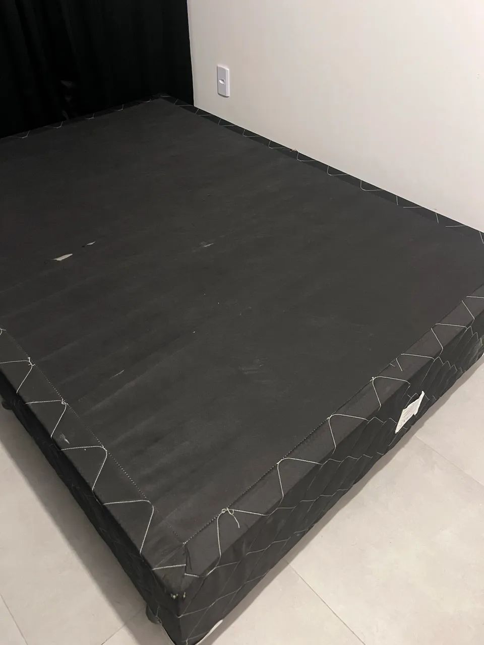 Vende-se cama de Casal Box - valor à negociar  - Foto 3