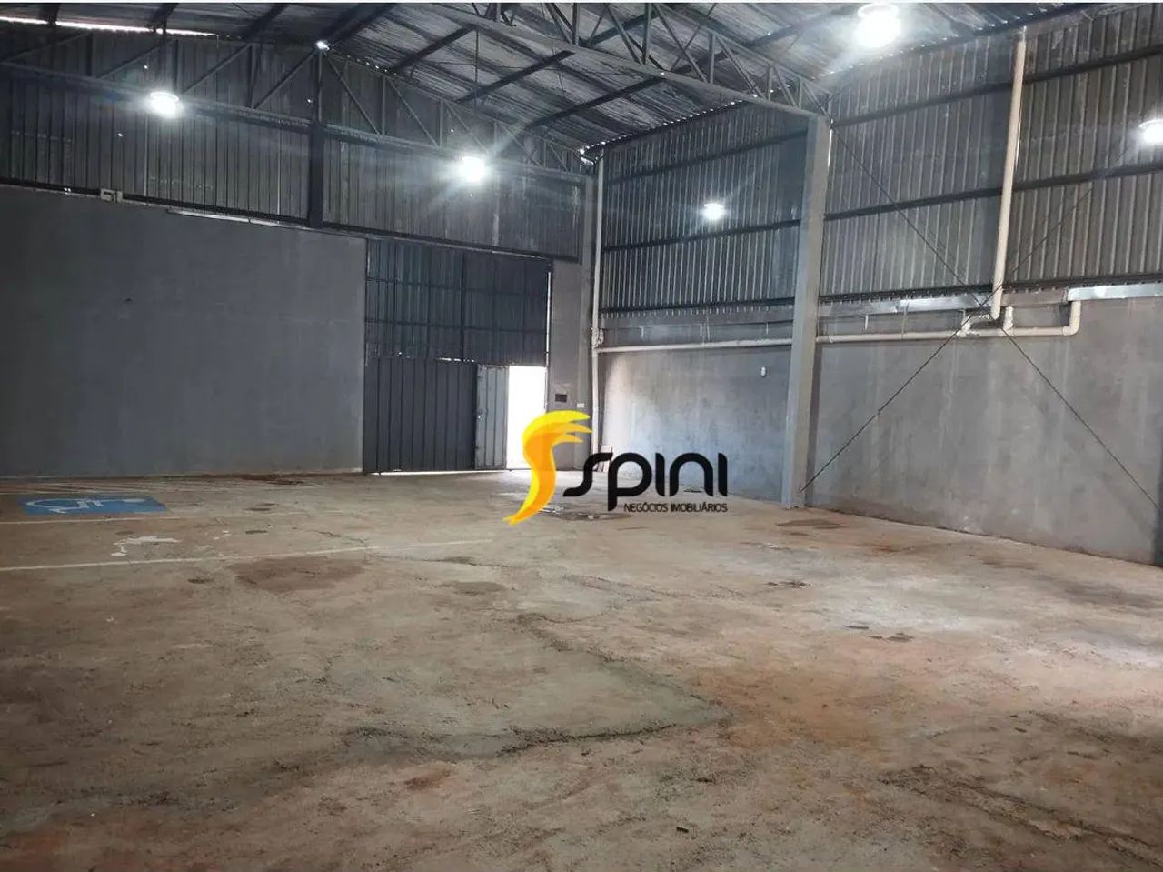 Galpão para alugar, 207 m² - Jardim Ipanema - Uberlândia/MG - Foto 2