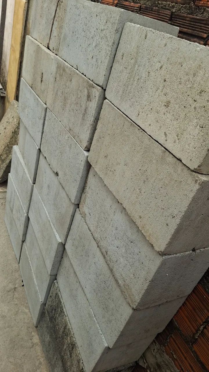 Blocos de concreto com dois furos 19×19×39