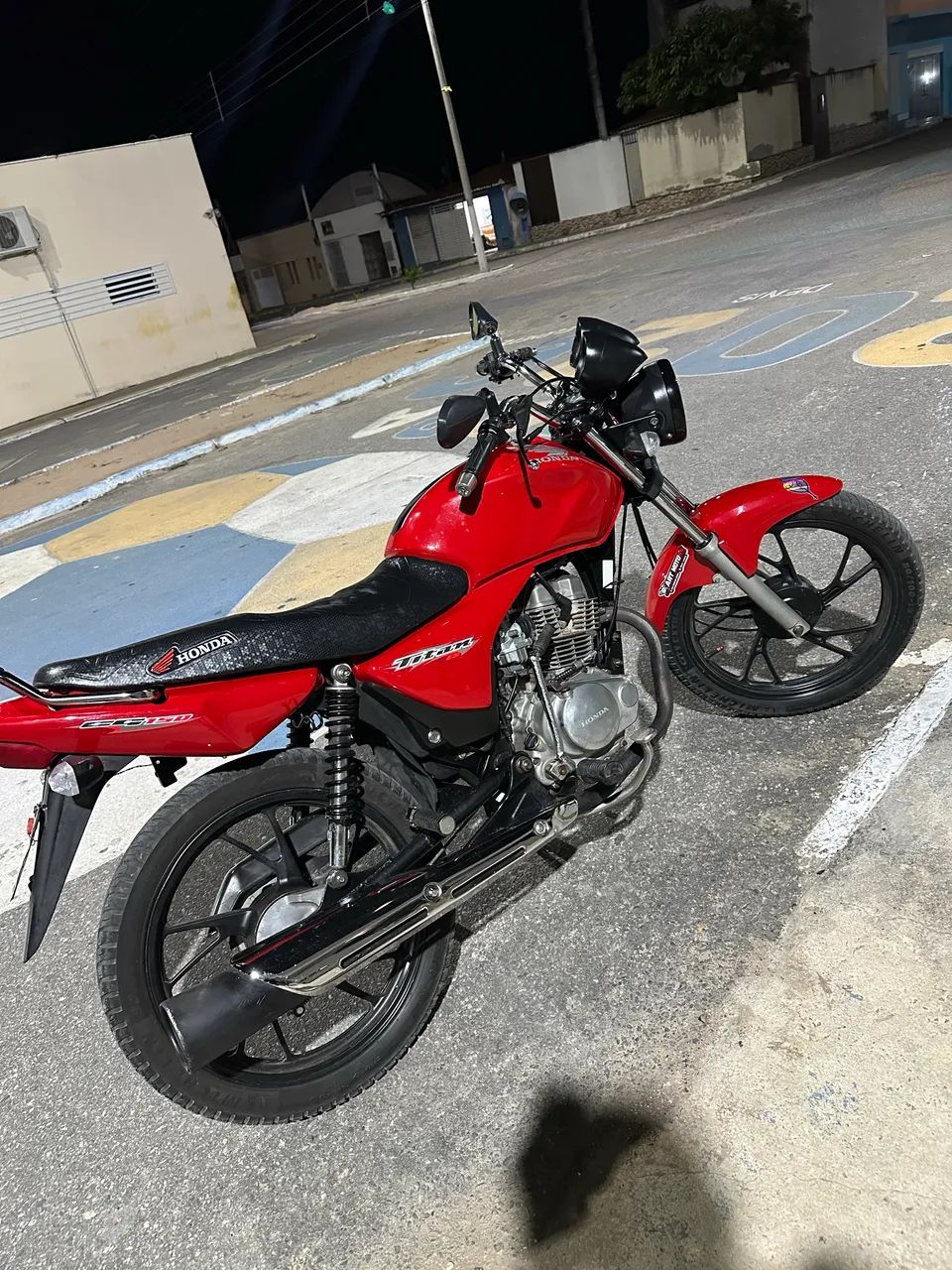 150 titan ES  - Foto 4