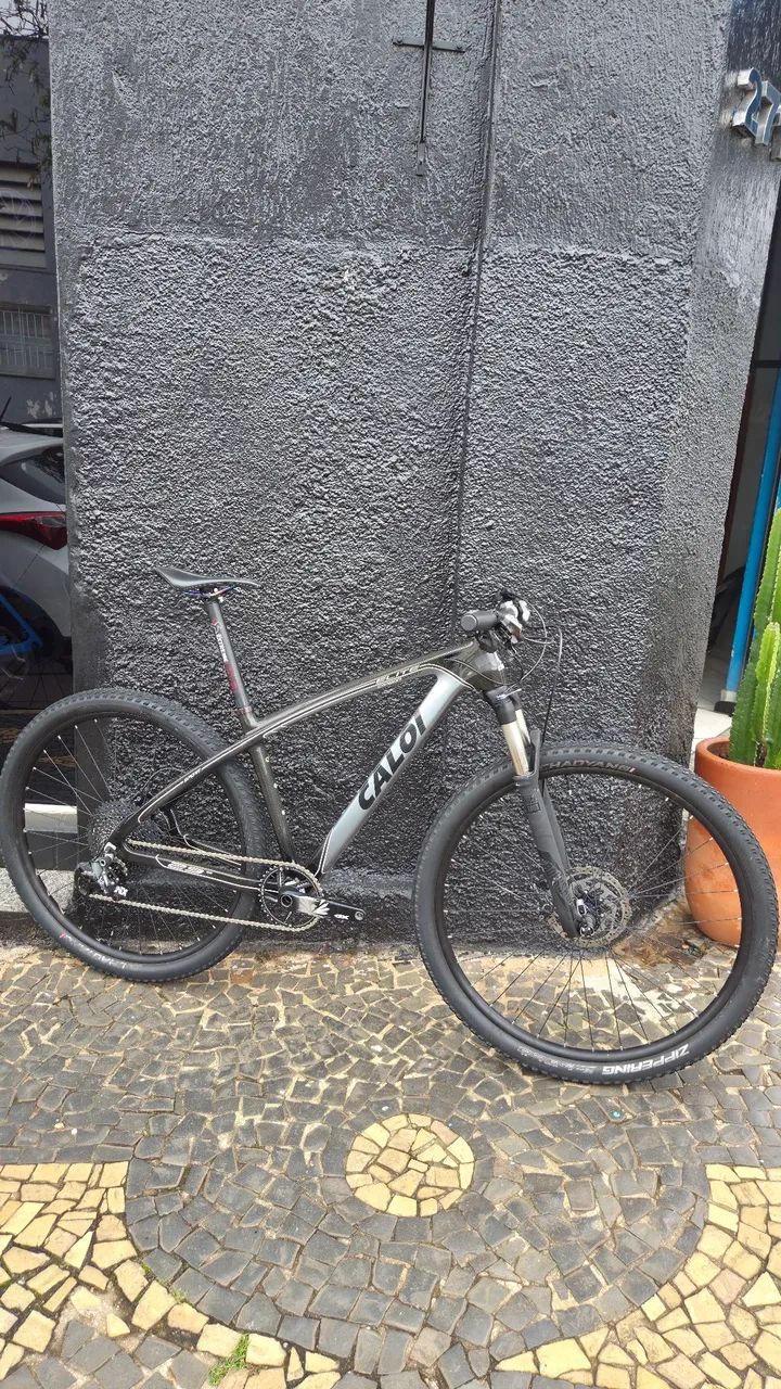 Caloi Elite Carbon 17
