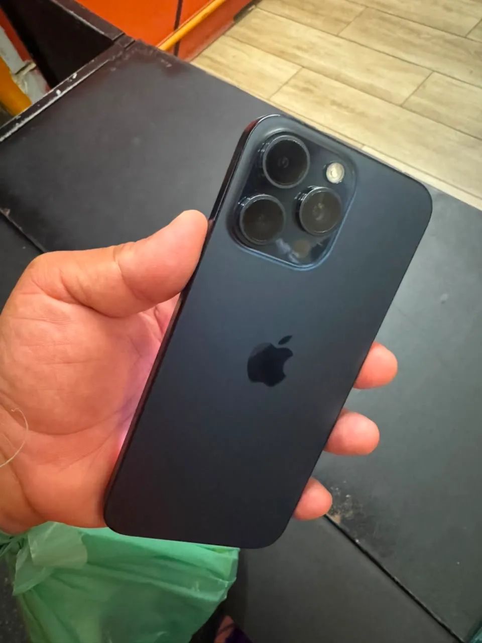 iPhone 15 pro Max azul 256 GB - Foto 2