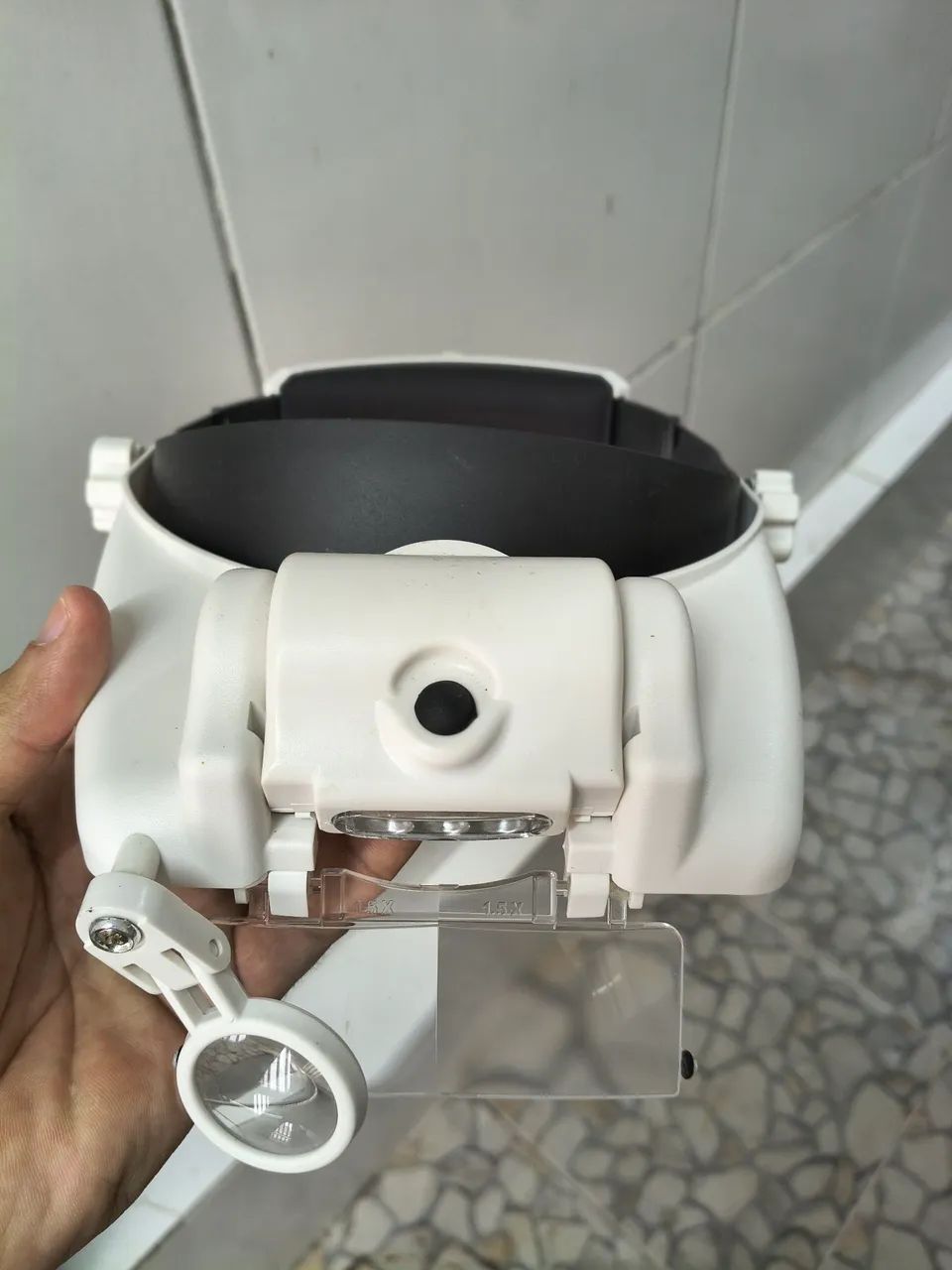 Lupa com iluminação  - Foto 2