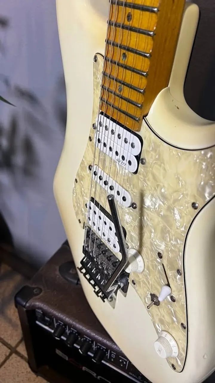 Guitarra Tagima E2  - Foto 2