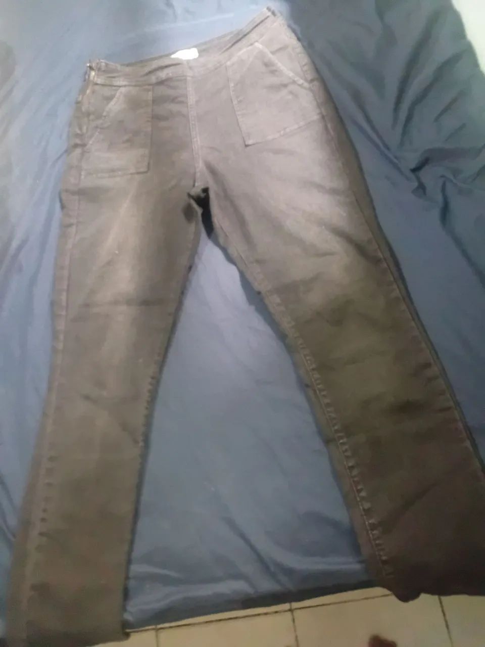 Calça preta pouco uso - Foto 2