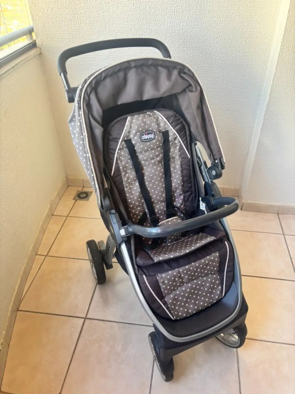 Carrinho de bebê Chicco Bravo Trio Travel System - Foto 2